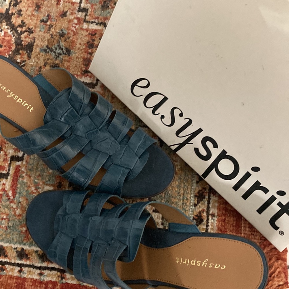 NWOT EASY SPIRIT SLIDE ON SANDALS, EVERMORET (Dark Ever Green) In original box - Picture 5 of 5